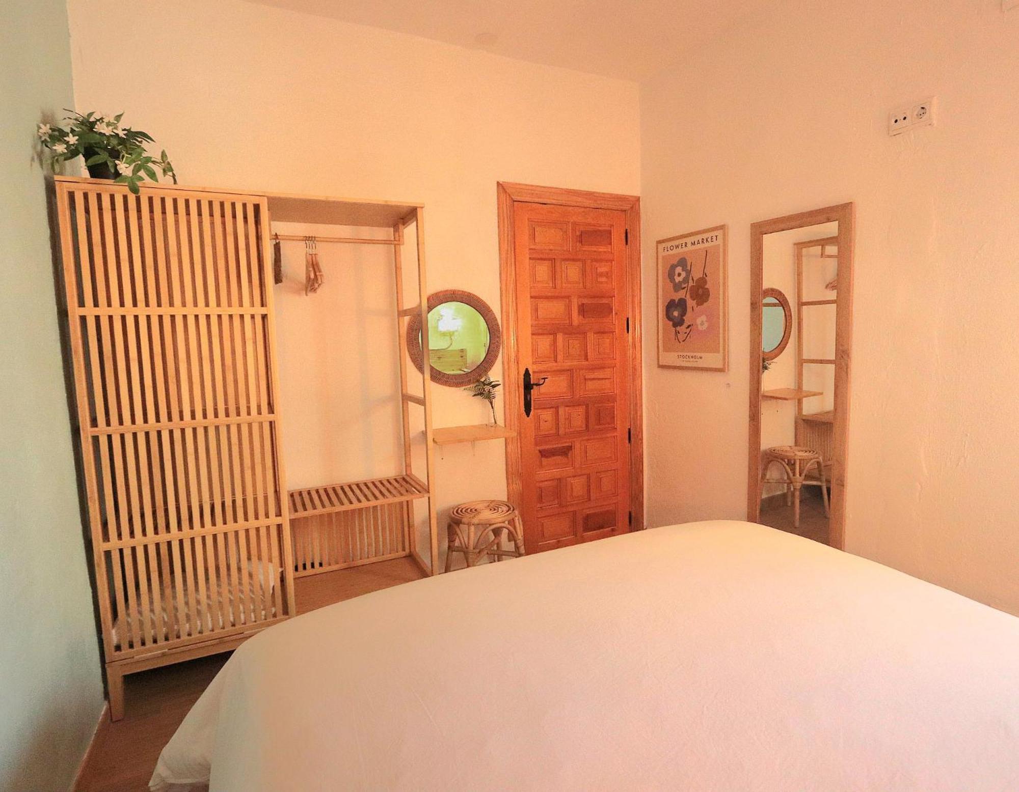 Authentic Spanish House With Terrace 10min Walk Appartamento *